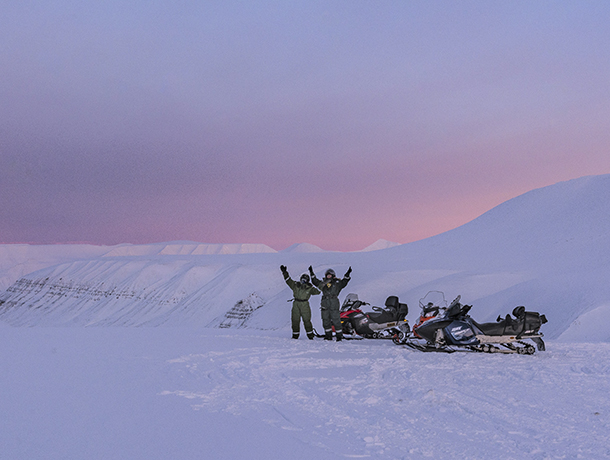 Snøscootertur med Visit Svalbard